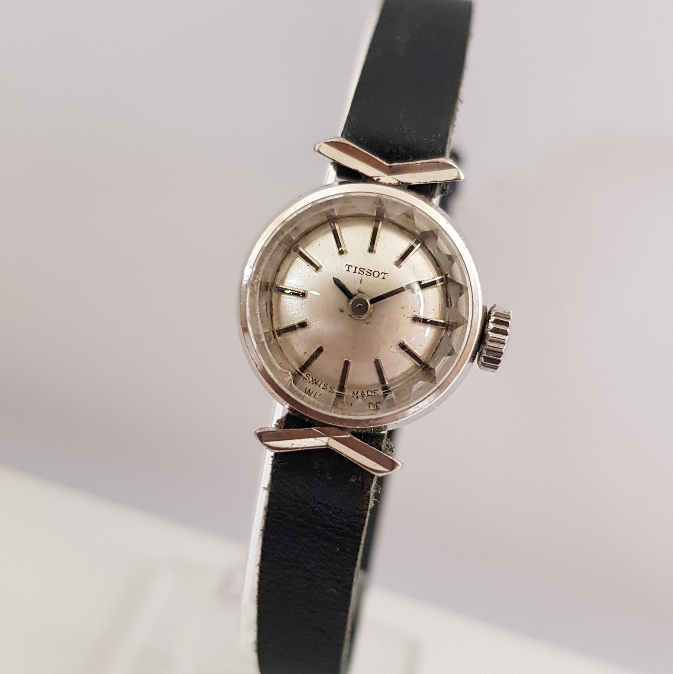Jam Tangan Tissot 14k White Gold