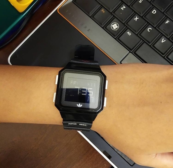 Jam Tangan Adidas Peachtree Alarm