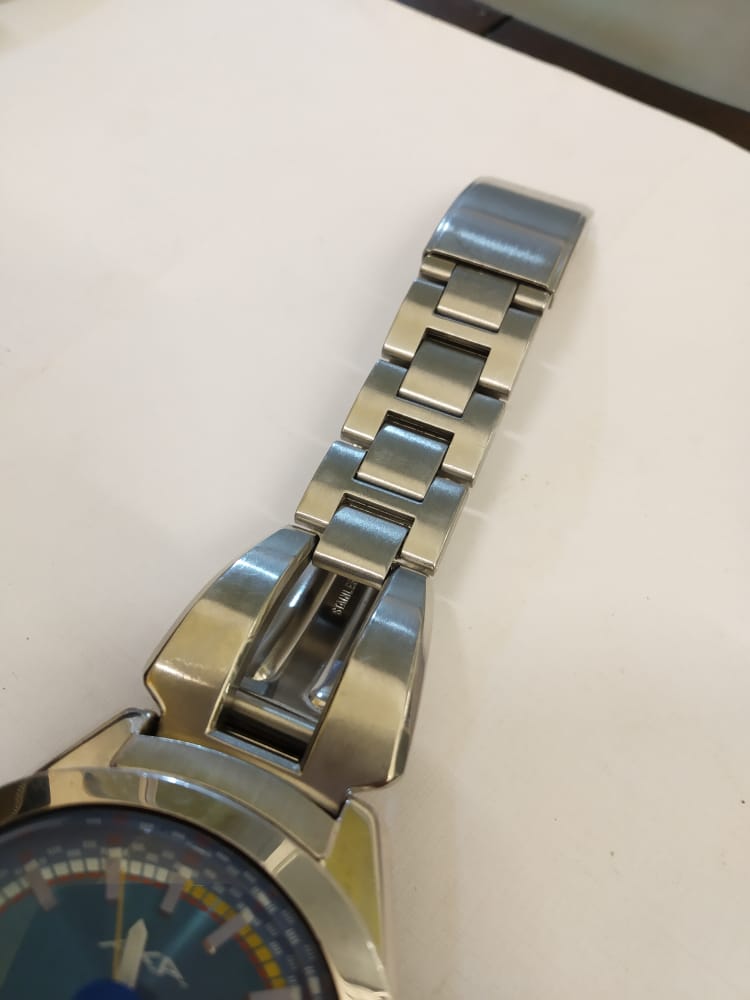 Seiko Alba AKA V743-5A10