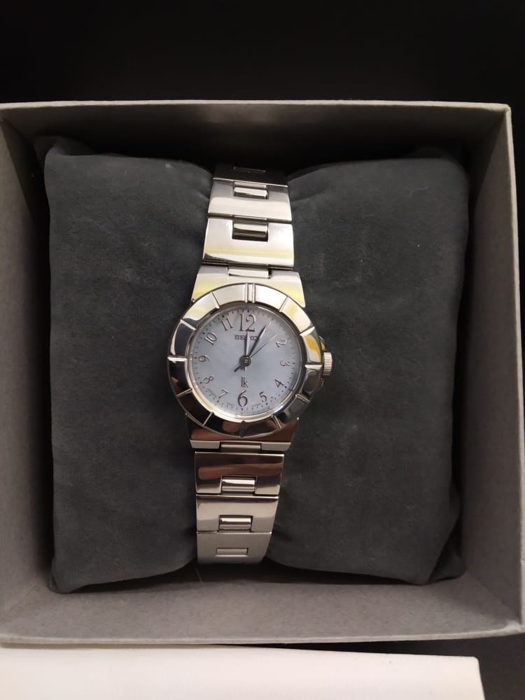 Jam Tangan Seiko Lukia 4N21-1130