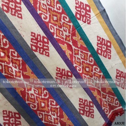 Kain Tenun Motif Astana Khas Jepara