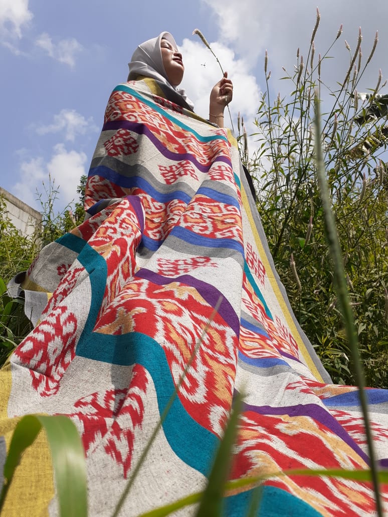 Kain Tenun Motif Astana Khas Jepara