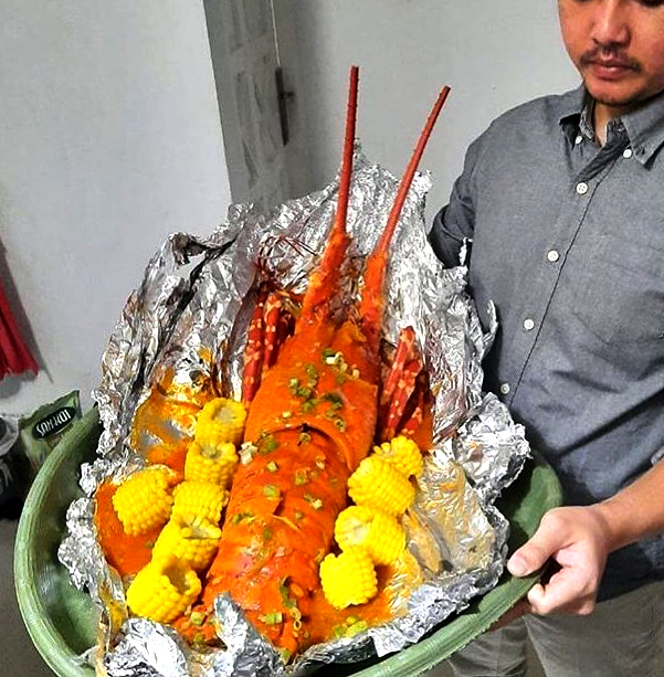 LOBSTER & KEPITING RAKSASA