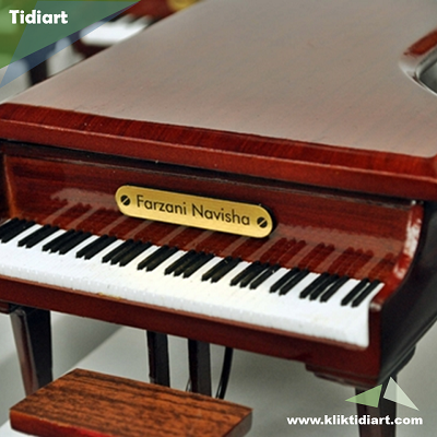 Miniatur Grand Piano – Eksklusif Plat Gold